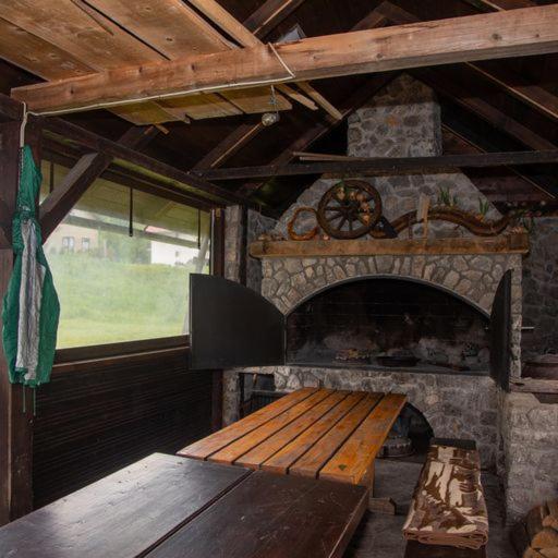 Guest House Ema Crni Lug Extérieur photo